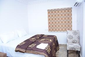 Highcon Hotel and Suite