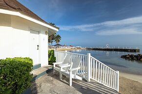 Grand Muthu Runaway Bay