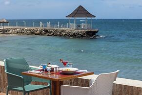 Grand Muthu Runaway Bay