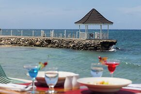 Grand Muthu Runaway Bay