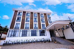 Kiri Hotel