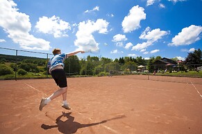 Mobile Home With Heated Pool