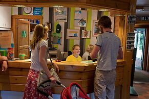 Mobile Home With Heated Pool