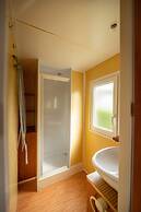 Mobile Home With Heated Pool