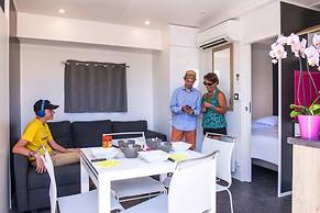 Mobile Home With Terrace, Vendres-plage