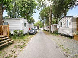 Mobile Home With Plancha & Pool Access