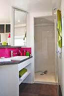 VIP Mobile Home With Terrace