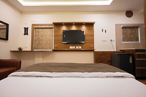 Anand's Abode By Yellow Bells