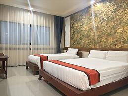 Sunday Grand Jomtien Pattaya