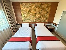 Sunday Grand Jomtien Pattaya