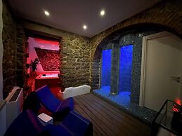 EXORIA Luxury Rooms & Spa