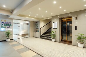 Treebo Premium Gateway Triveni