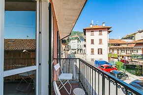 Incanto Del Lago 50 Meters From Lake