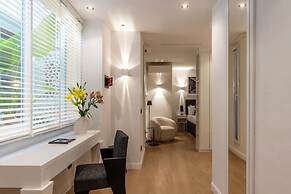 JOIVY Elegant Suites Near Villa Borghese