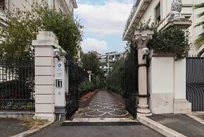 JOIVY Elegant Suites Near Villa Borghese