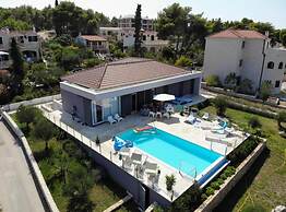 Villa Ema