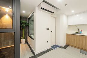 Myrcella Apartment
