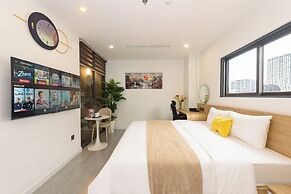 Myrcella Apartment
