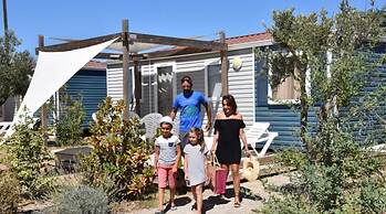 Mobile Home in Bessan With Terrace