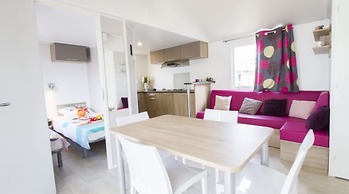 Mobile Home in Bessan With Terrace