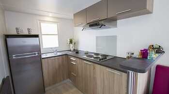 Mobile Home in Bessan With Terrace
