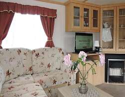 Mobile Home in Kolczewo With a Terrace