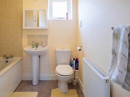 14 Guests-6 Bedroom House, Free Parking