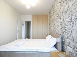 RentPlanet - przy Dworcu Głównym
