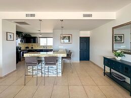 Relaxing Getaway 2BR Condo