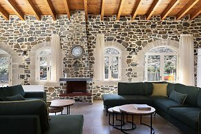 Villa Pasiphae - With Private Heated Pool