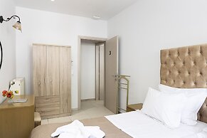 Villa Pasiphae - With Private Heated Pool