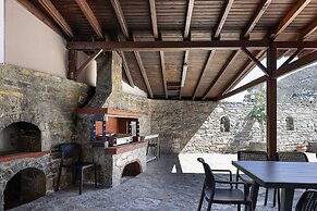 Villa Pasiphae - With Private Heated Pool