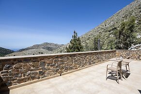 Villa Pasiphae - With Private Heated Pool