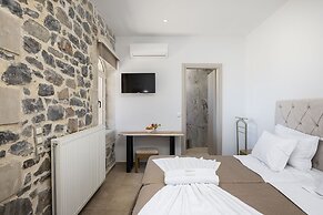 Villa Pasiphae - With Private Heated Pool
