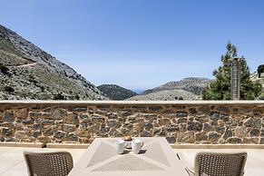 Villa Pasiphae - With Private Heated Pool