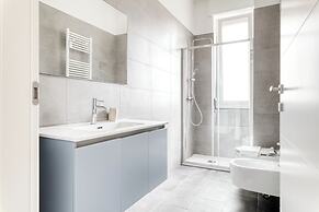 Stylish 2-Bedroom flat near CityLife