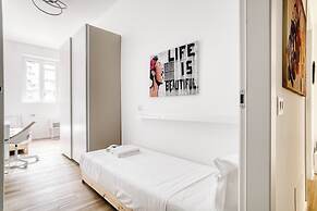 Stylish 2-Bedroom flat near CityLife