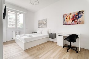 Stylish 2-Bedroom flat near CityLife