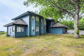 3-acre Property: Beachfront Home in Smith River!