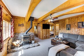 Pike National Forest Access: Secluded Divide Cabin