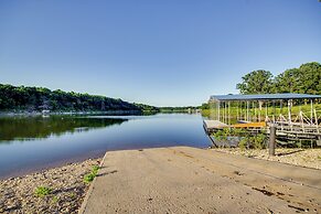 Walk to Pomme de Terre Lake: Pet-friendly Escape