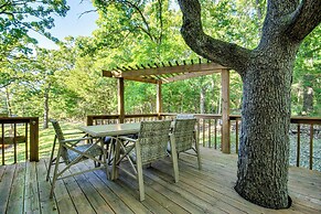 Walk to Pomme de Terre Lake: Pet-friendly Escape