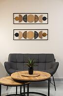 LIV - Prime Central Athens Studio S8-2a
