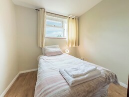 Falstones Cozy Retreat in Basildon