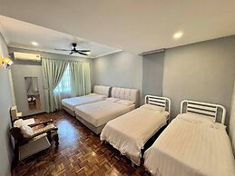 Spacious 4-bedroom House in Tebrau City, Johor Bahru