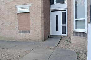 Central 2-bed House - Sleeps 2 & Friendly