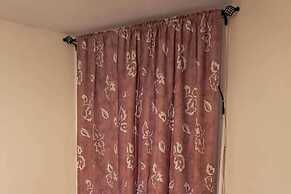 Central 2-bed House - Sleeps 2 & Friendly