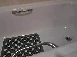 Apartment Sleeps 3 - Garden, Pets Welcome