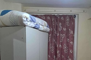 Central 2-bed House - Sleeps 2 & Friendly
