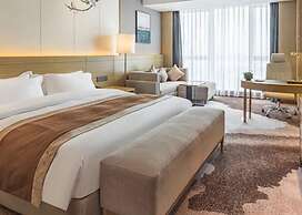 Changde Licheng Huating Hotel